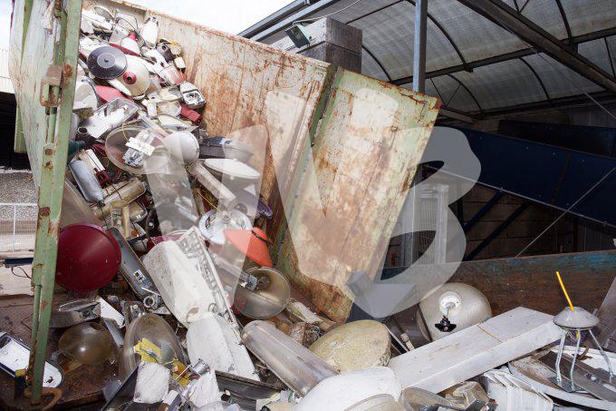 vvbvanbree recycling verlichtings armaturen  2993buis