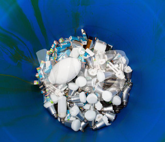 vvbvanbree recycling verlichtings armaturen  3038buis