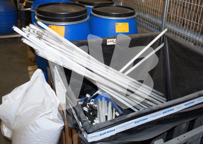 vvbvanbree recycling verlichtings armaturen  3043buis