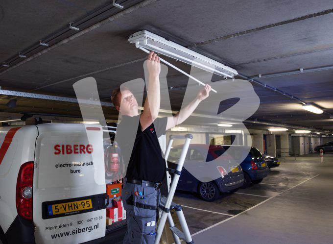 vvbvanbree vervangen verlichting  3083buis