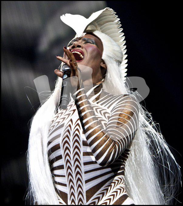 Grace Jones vvbvanbree 3551
