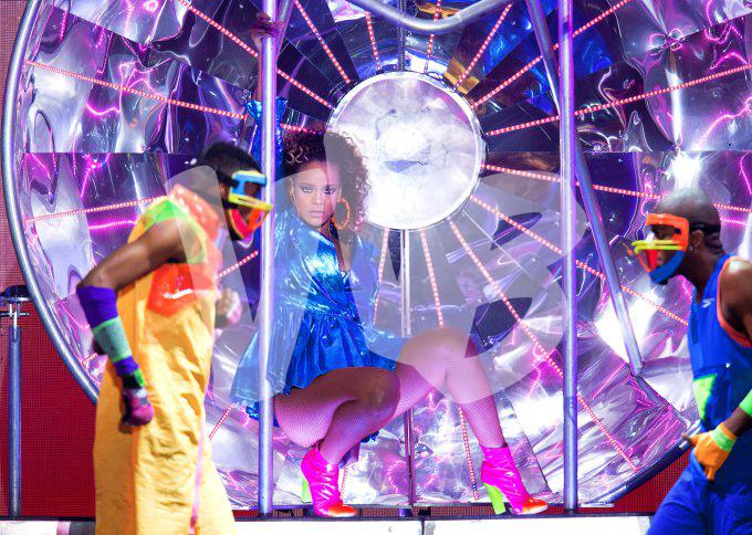 rihanna gelredome vvbvanbree 2564