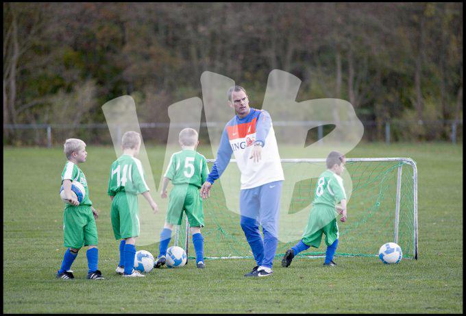 Frank de Boer geeft clinique  vvbvanbree  2291