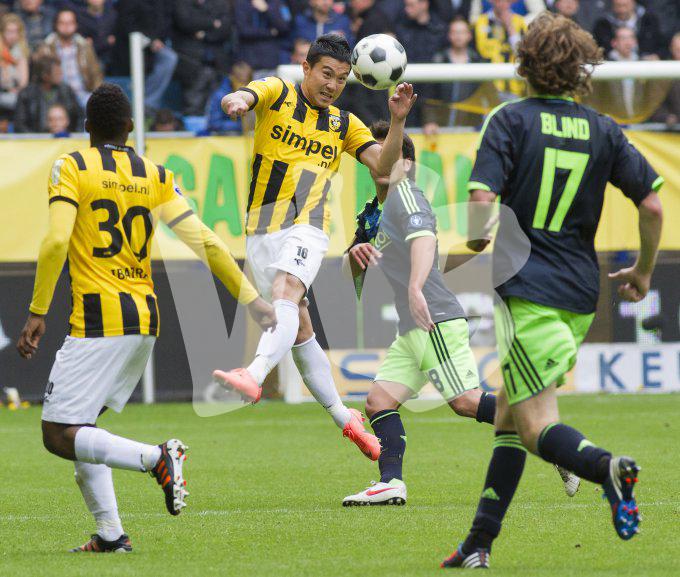 voetbal vitesse ajax vvbvanbree  2134