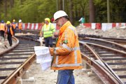 vvbfoto working on railway delft 948 