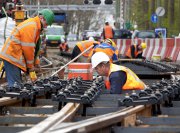 vvbfoto working on railway delft 960 