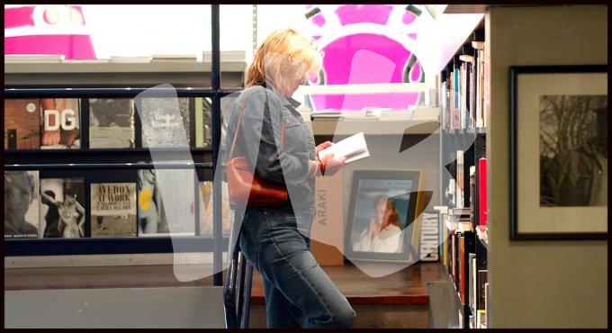 Boekenwinkel   vvbvanbree  4465 kopiëren