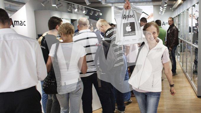 Eerste Ipads worden verkocht  vvbvanbree  2301