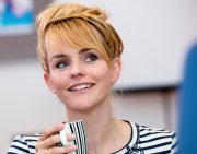 Sofie van den Enk vvbvanbree   7030