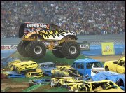 monsterjam in Gelredome1084 kopiëren