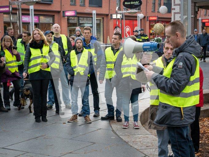 ©vvbvanbree Gele hesjes in Nijmegen   kopiëren