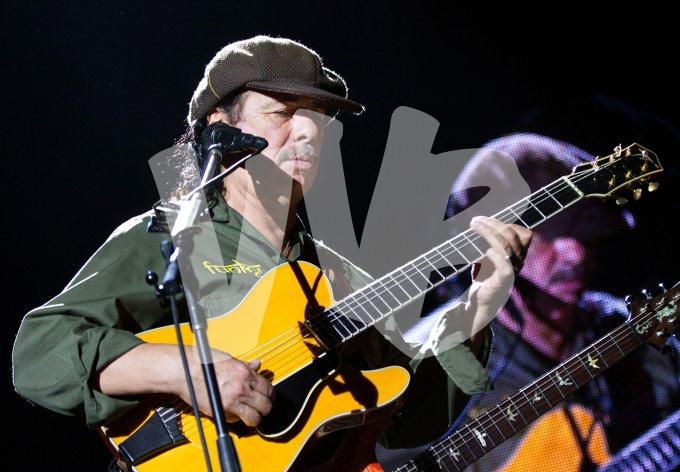 Santana in Gelredome  vvbvanbree IMG_0830