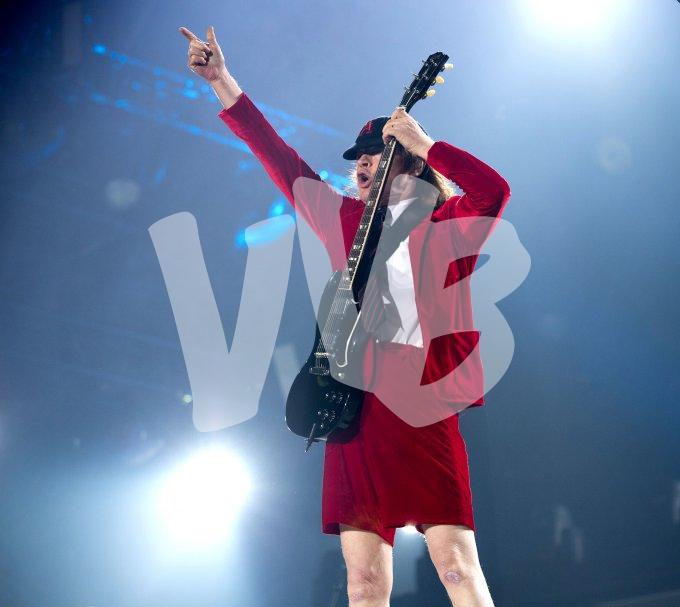 AC DC  vvbvanbree 4184