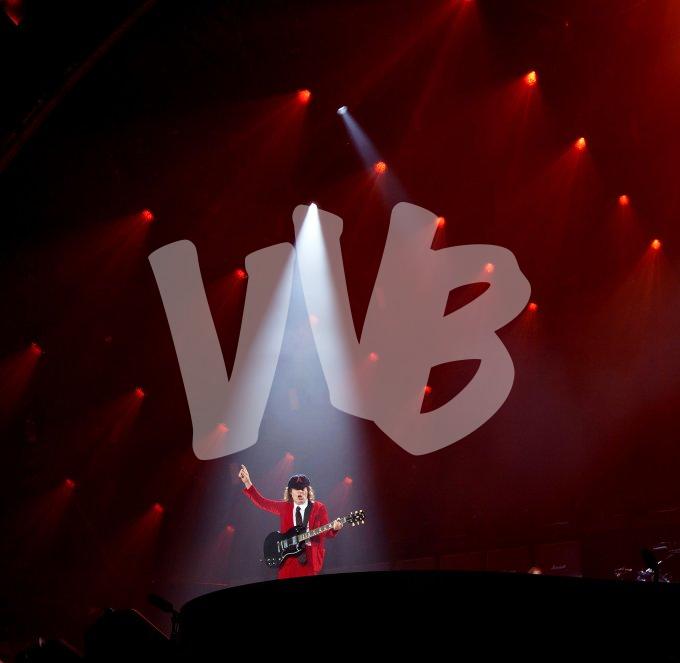 AC DC  vvbvanbree 4193