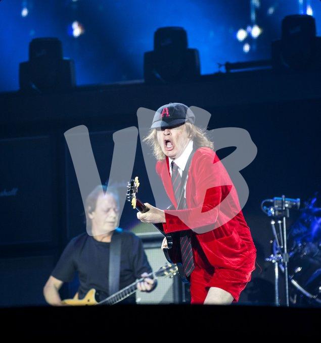AC DC  vvbvanbree 4196