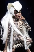 Grace Jones vvbvanbree 5140