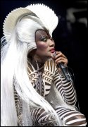 Grace Jones vvbvanbree 5142