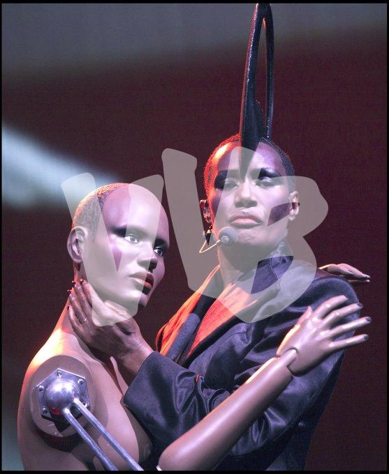 Grace Jones vvbvanbree 5150