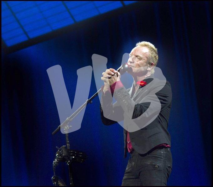 Sting Symphonica in Rosso vvbvanbree 5021