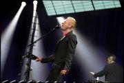 Sting Symphonica in Rosso vvbvanbree 5024