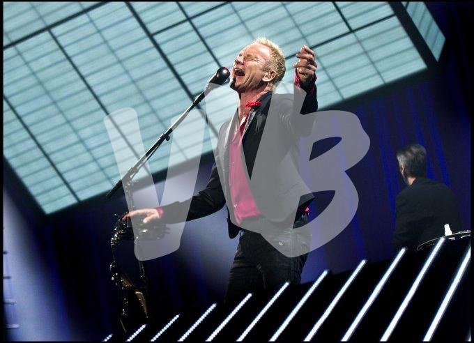 Sting Symphonica in Rosso vvbvanbree 5026