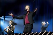 Sting Symphonica in Rosso vvbvanbree 5034