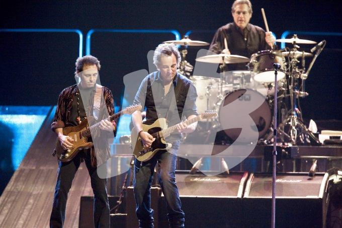 Bruce Sprinsteen in Gelredome   vvbvanbree 5476