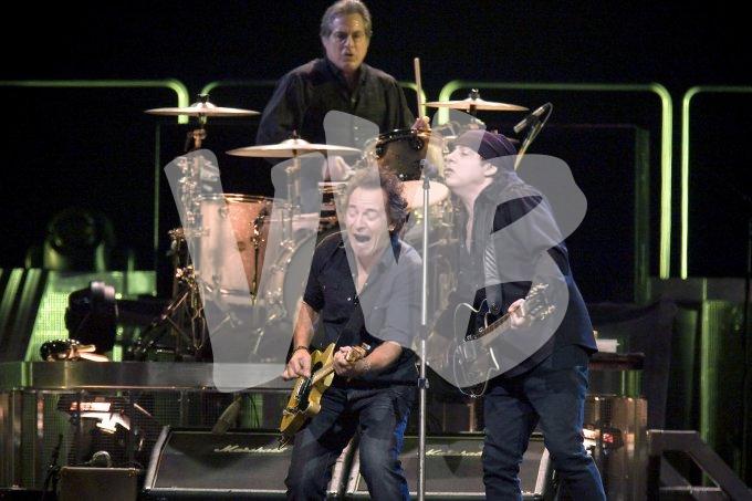 Bruce Sprinsteen in Gelredome   vvbvanbree 5483