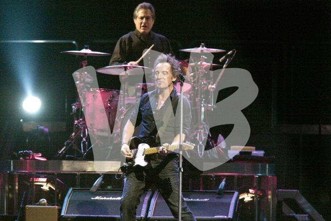 Bruce Sprinsteen in Gelredome   vvbvanbree 5484