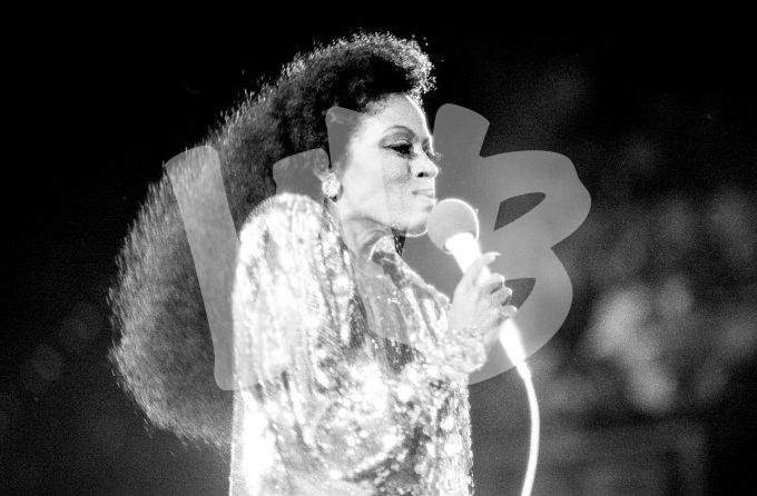 Diana Ross in Ahoy    vvbvanbree 5509