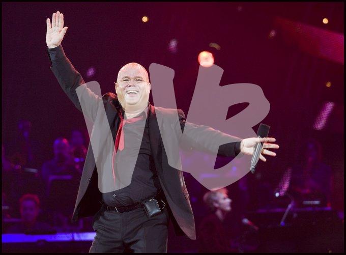 Paul de Leeuw in Gelredome   vvbvanbree 5380