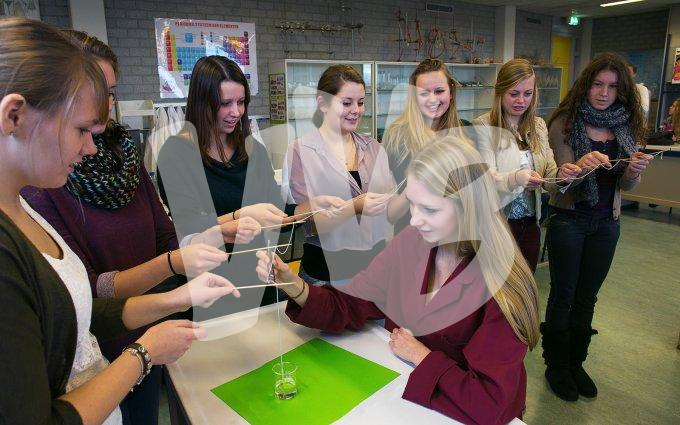 Scheikunde voortgezet onderwijs  vvbvanbree  6105