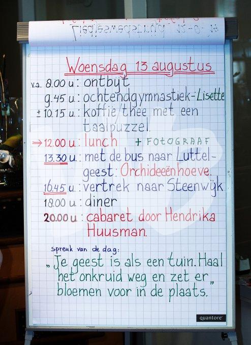 Ouderen maken een uitje  6490 
