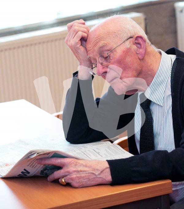 Ouderen maken een uitje  6493 