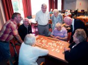 Ouderen maken een uitje  6497 
