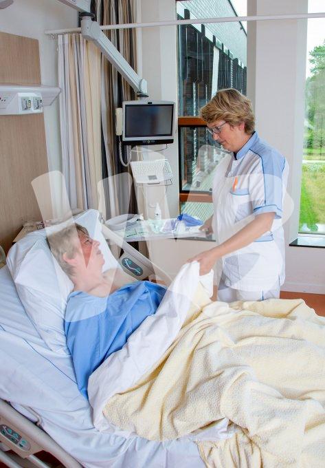 Opnames in ziekenhuis  vvbvanbree  7337