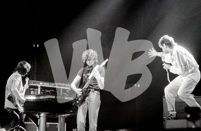 Yes in Dortmund  vvbvanbree S17A2938